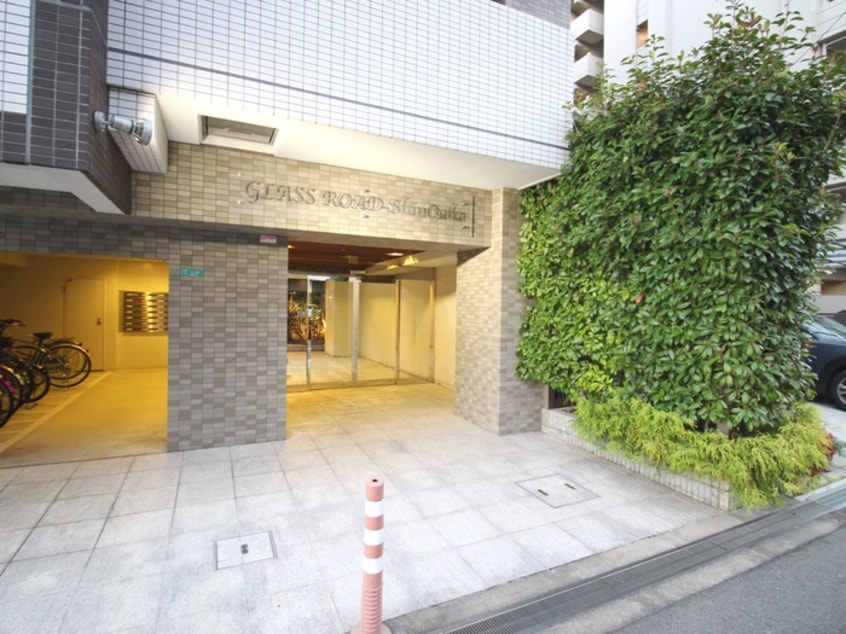 エントランス部分 グラスロ－ド新大阪