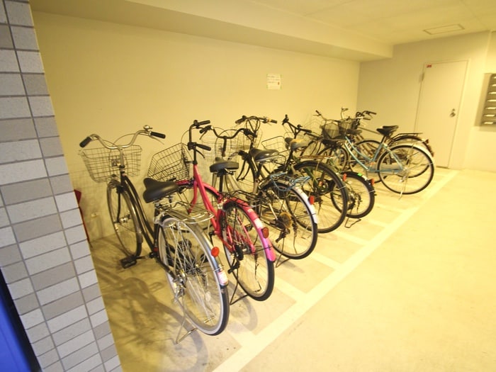 駐輪場 グラスロ－ド新大阪