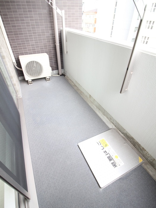 ベランダ・バルコニー グラスロ－ド新大阪