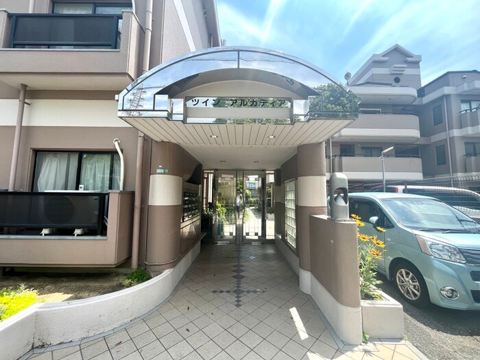 エントランス部分 ツインアルカディア