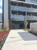 エントランス部分 ﾌﾟﾚｻﾝｽ東三国ｴﾝﾌﾞﾚｲｽ(201)