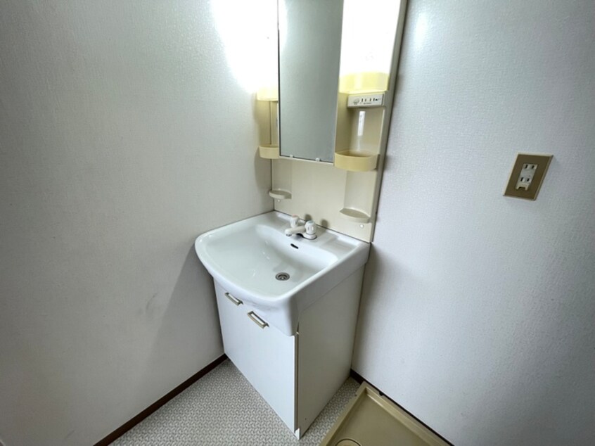 洗面 パレ中久世Ⅱ