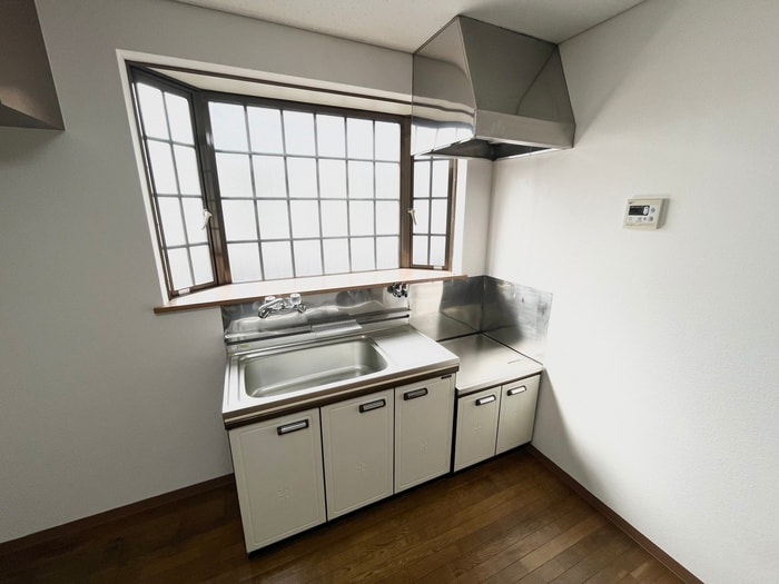 キッチン メゾンかもめ