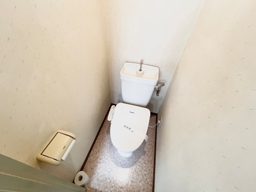 トイレ メゾンかもめ