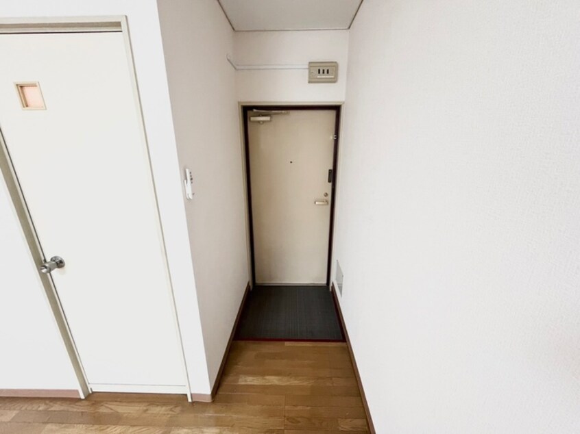 玄関 メゾンかもめ