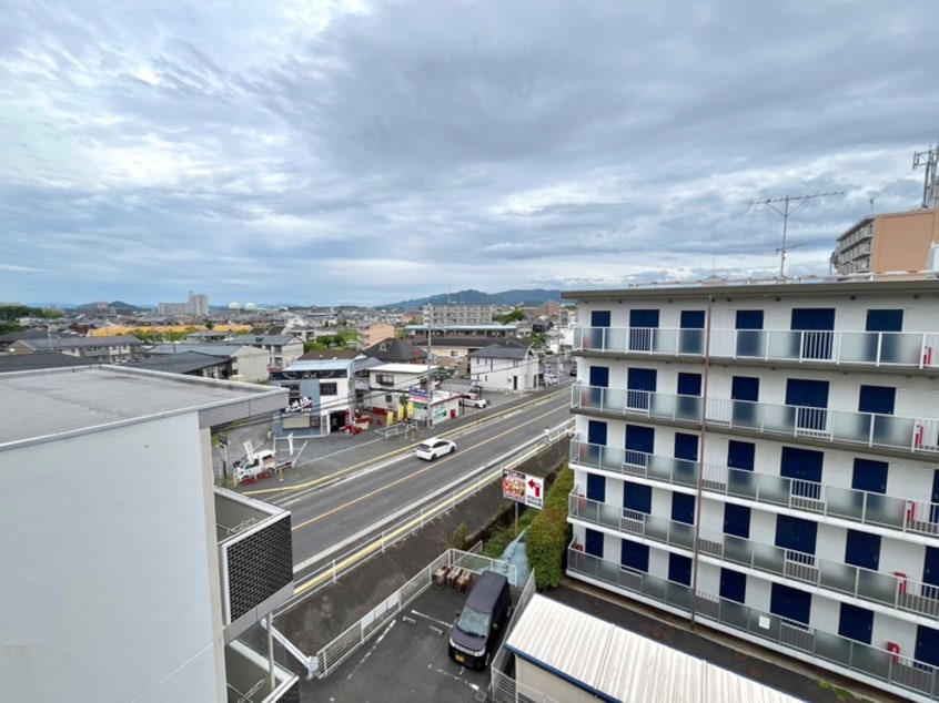 室内からの展望 Ａｐｈｒｏｄｉｔｅ