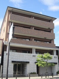 プレサンス京都神宮道(303)