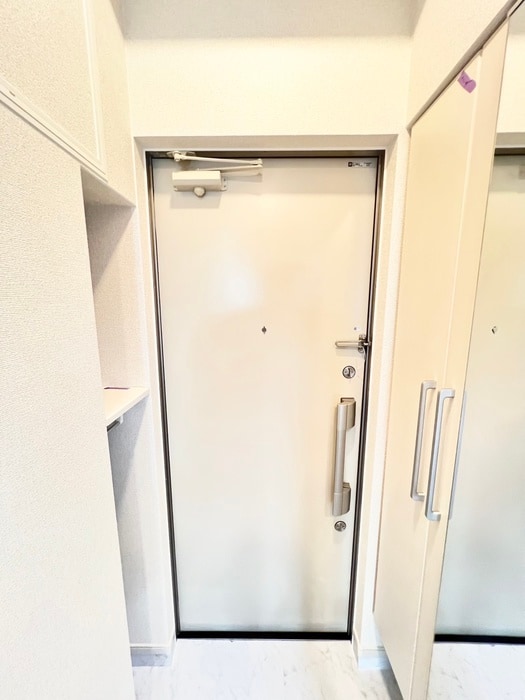 玄関 シャルモン深野ｗｅｓｔ