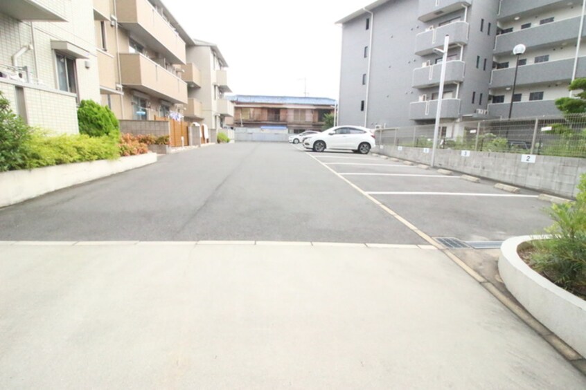 駐車場 シュトラール喜連瓜破