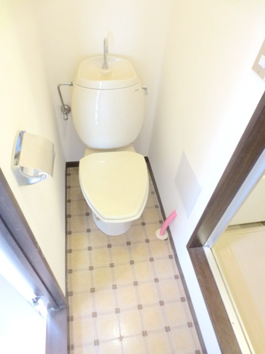 トイレ フォ－ブル嵯峨