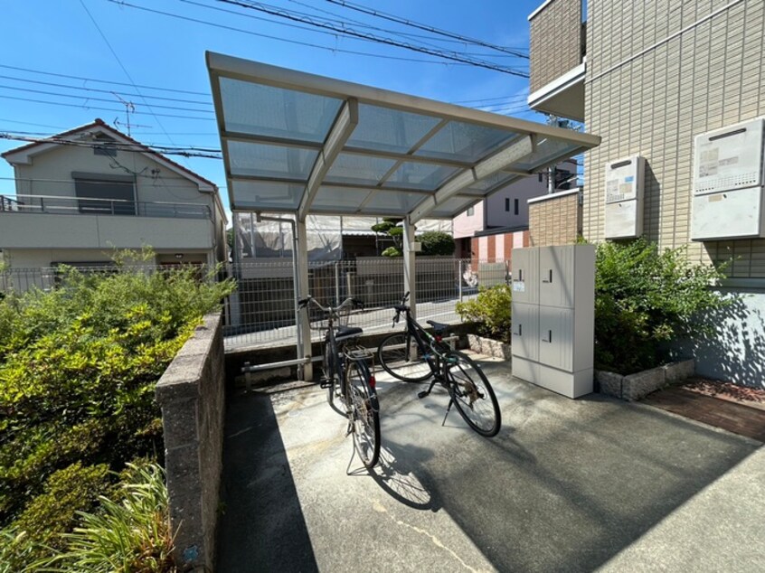 駐輪場 クレールメゾン