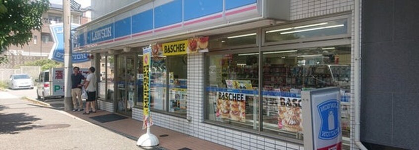ローソン(コンビニ)まで260m クレールメゾン