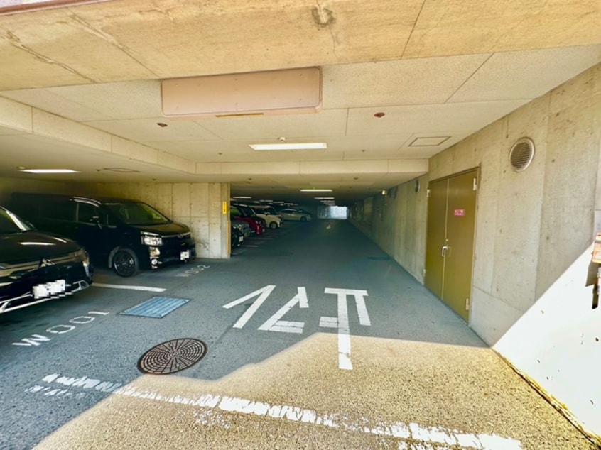 駐車場 朝日ﾌﾟﾗｻﾞｼﾃｨ･ｻｻﾞﾝﾊﾟｰｸJ棟(418)