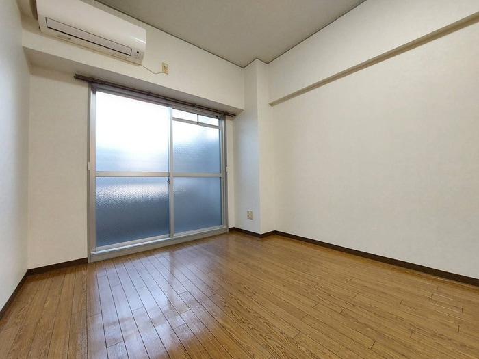 居室 エトワ－ル伏見