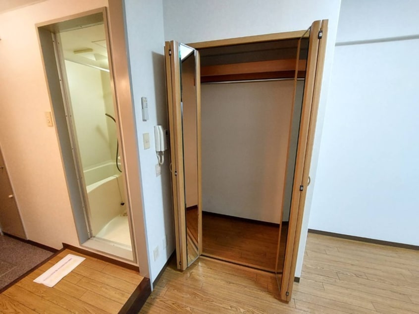 収納 エトワ－ル伏見