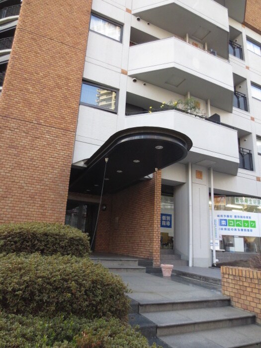エントランス部分 朝日ﾌﾟﾗｻﾞｱﾙﾃｨﾏﾀﾜ-ｽﾞ(503)