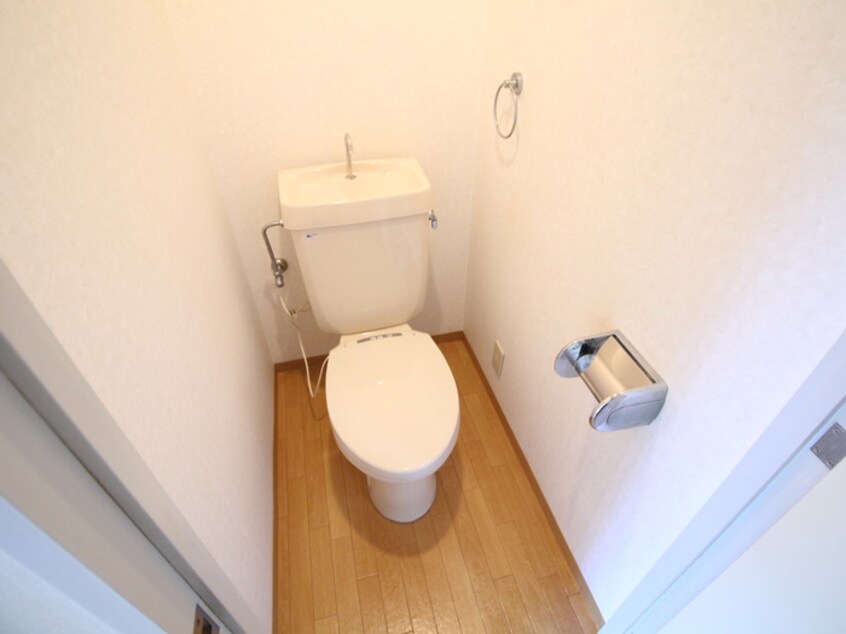 トイレ ドミ－ル1