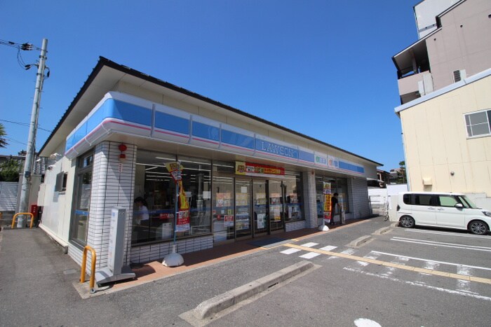 ローソン四条西小路店(コンビニ)まで380m ドミ－ル1