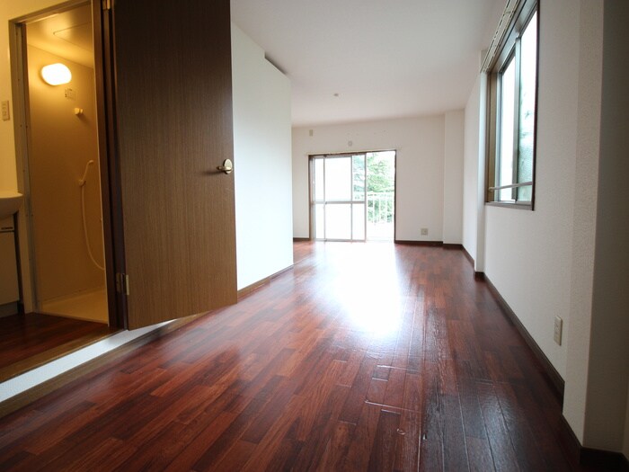 居室 ヴェルドミール山忠流町