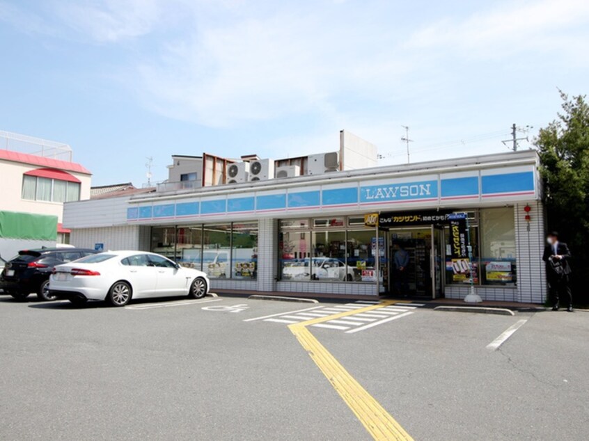 ローソン 大阪空港東店(コンビニ)まで201m ﾌｧｰｽﾄﾌｨｵｰﾚ蛍池ｸﾞﾗﾝﾚｼﾞﾃﾞﾝｽ(106)