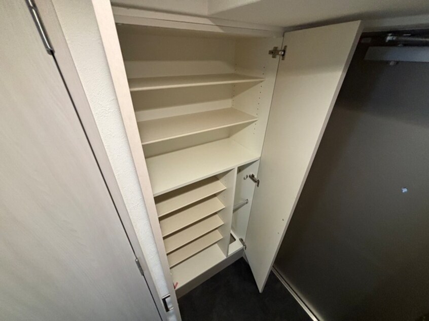 靴箱 プレサンス神戸セレスティア