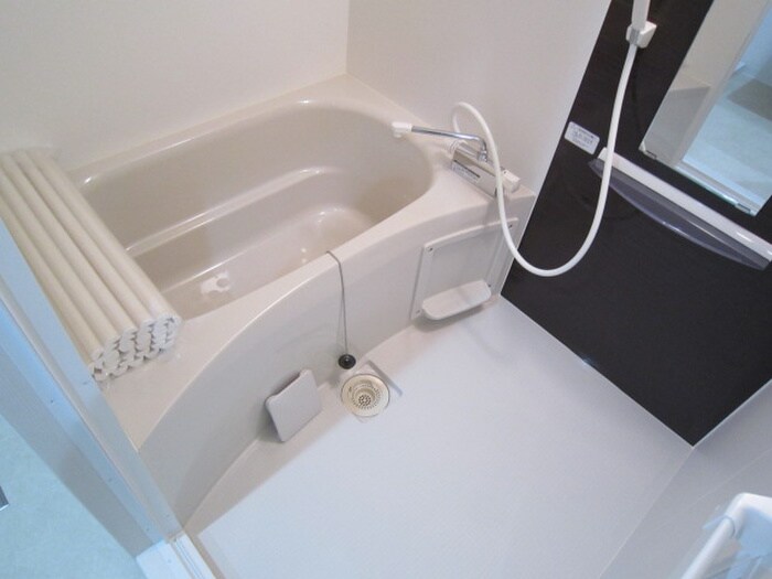 バス／シャワールーム等 アヴェニール千里丘東