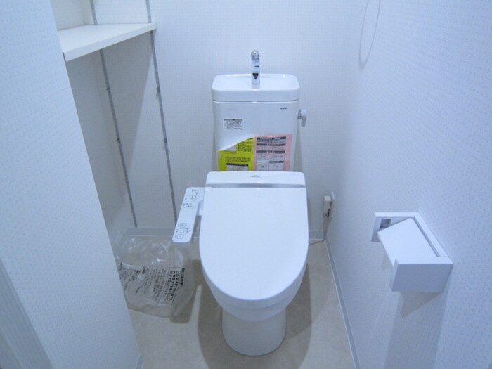 トイレ アヴェニール千里丘東