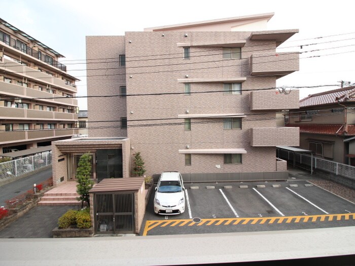 室内からの展望 アヴェニール千里丘東