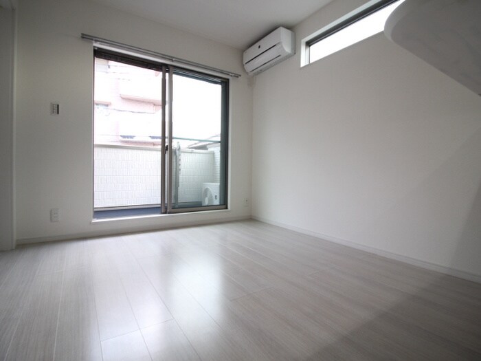 居室 アヴェニール千里丘東