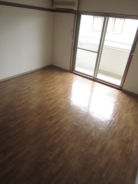 居室 エルム松ヶ崎