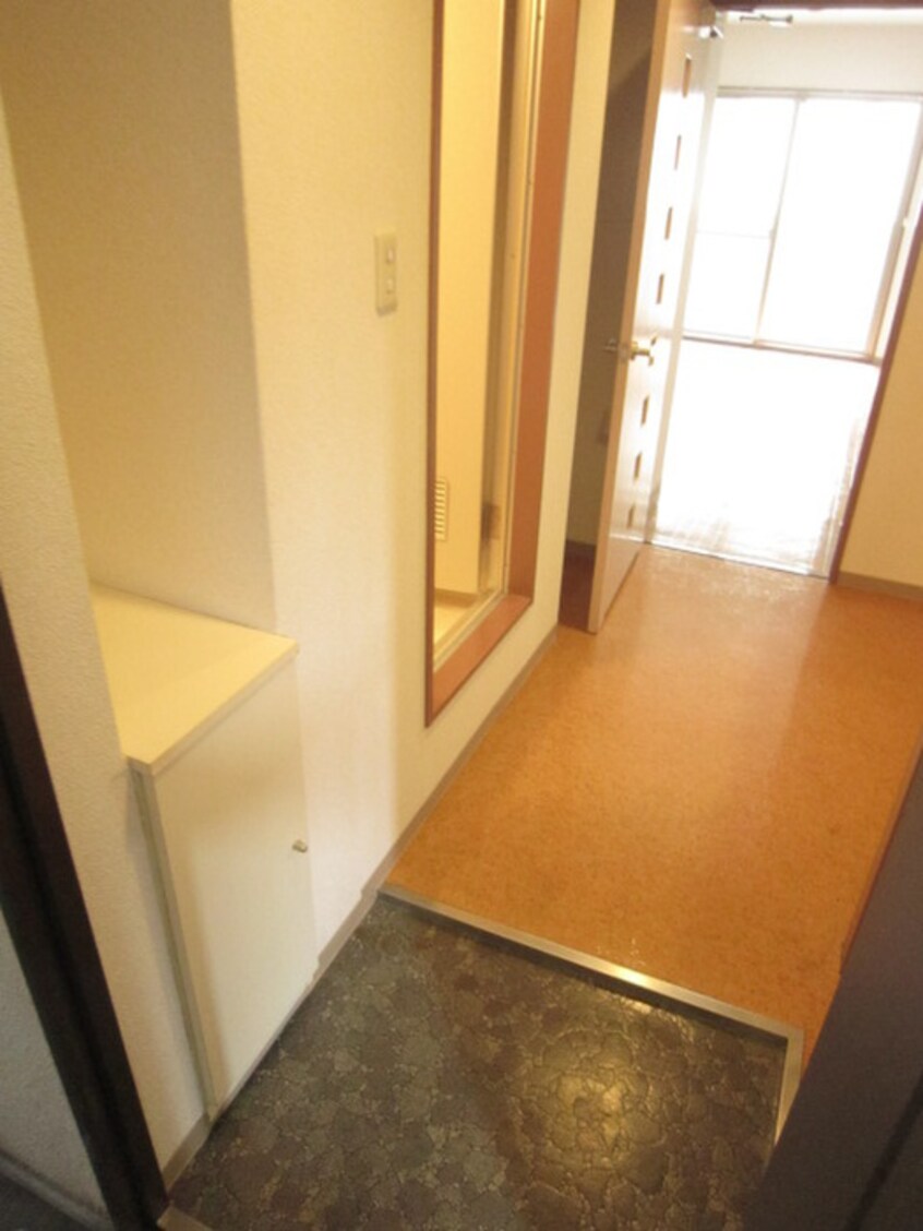 玄関 エルム松ヶ崎