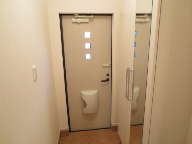 玄関 サニーサイド