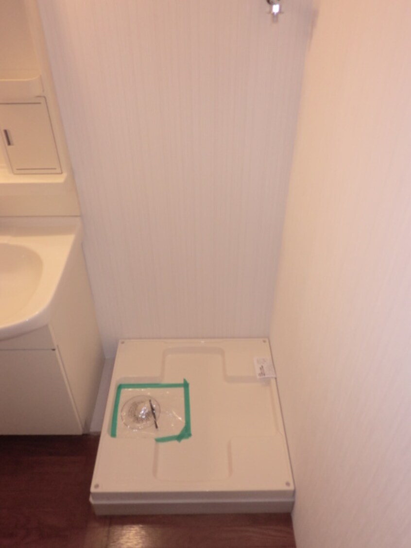 洗濯機置場 ディオメゾンショウエイＢ