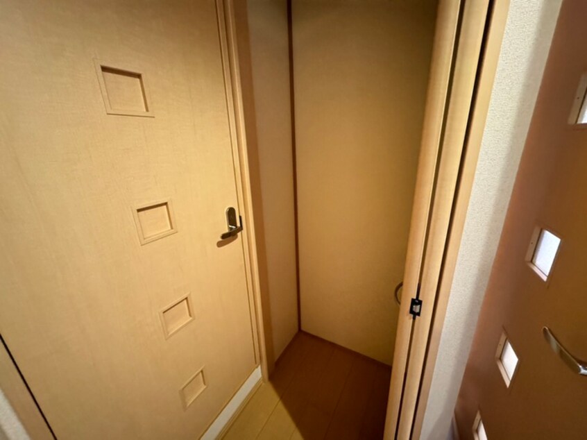 収納 フローラ山の下