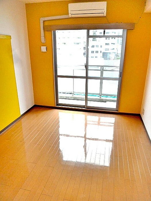 居室 ル・クレ－ル中崎