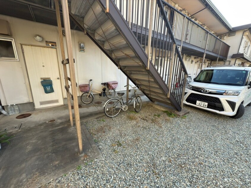 駐輪場 麻野ハイツ
