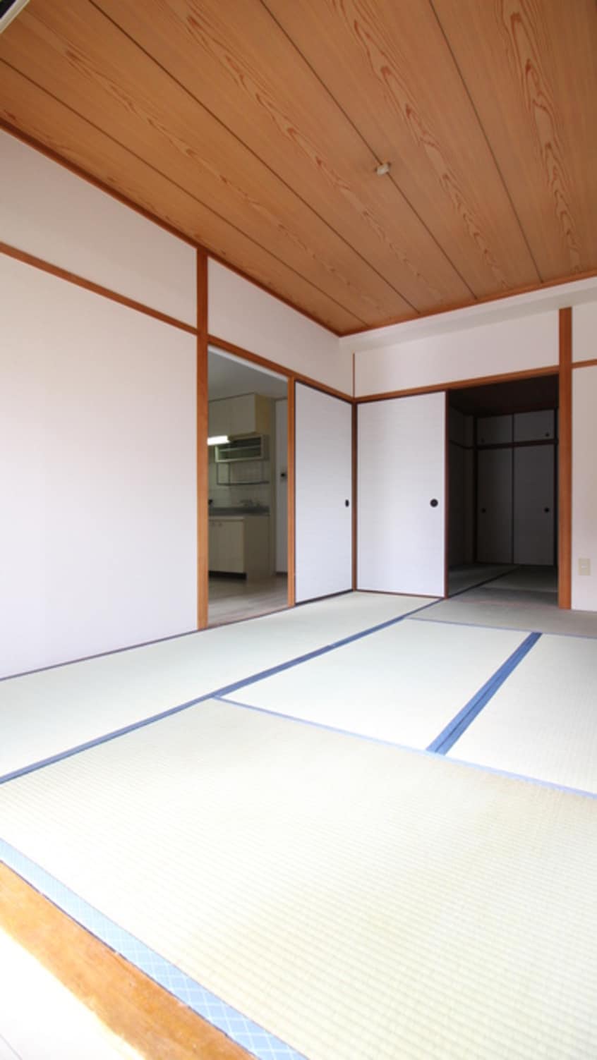 居室 ユーネスト浅野