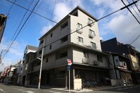 キャピタルライフ御所南