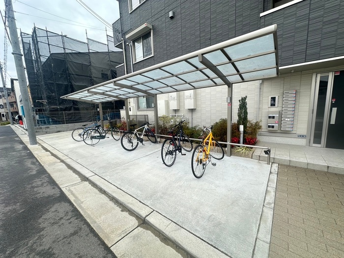 駐輪場 プレミール雅