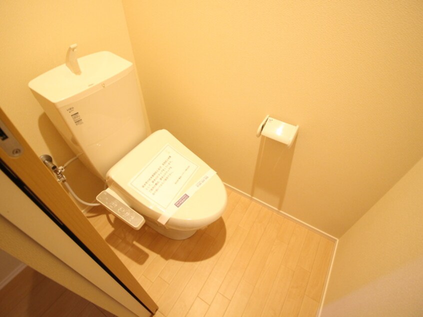 トイレ グレイスヘーベル西田辺