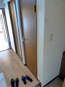 玄関 メリックビル