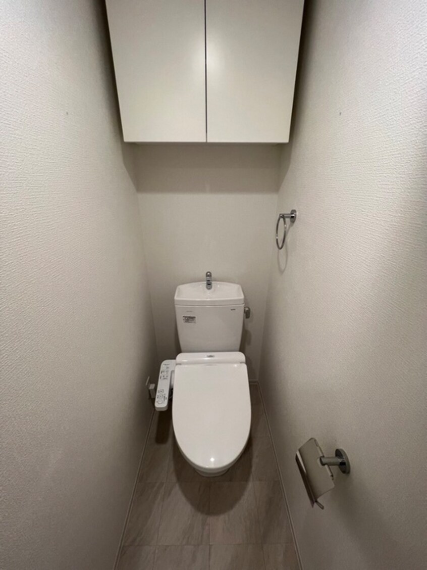 トイレ ｱﾄﾞﾊﾞﾝｽ難波ﾗｼｭﾚ(705)