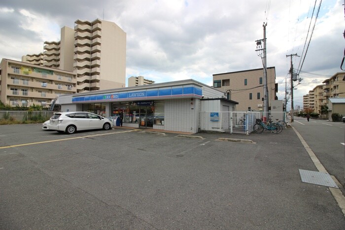 ローソン長居公園南店(コンビニ)まで400m サンフラワ－長居東