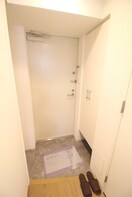 玄関 セレニテ新大阪カルム