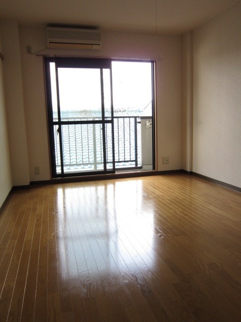 居室 イル・レガ－ド