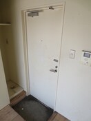 玄関 Ｗ　ＭＯＴＯＭＡＣＨＩ