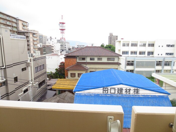 室内からの展望 マンション望大明石町