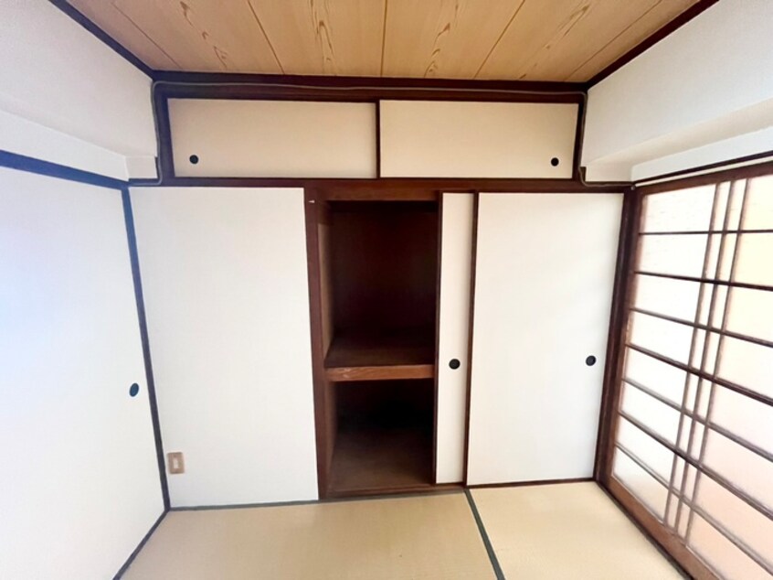 収納 マンション朝霧１号館