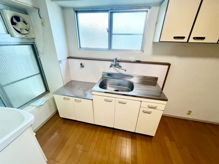 キッチン マンション朝霧１号館