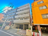 テレサエンバシ
